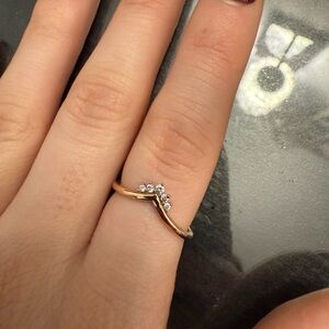 Elegant Gold and Silver Ring with Crystals